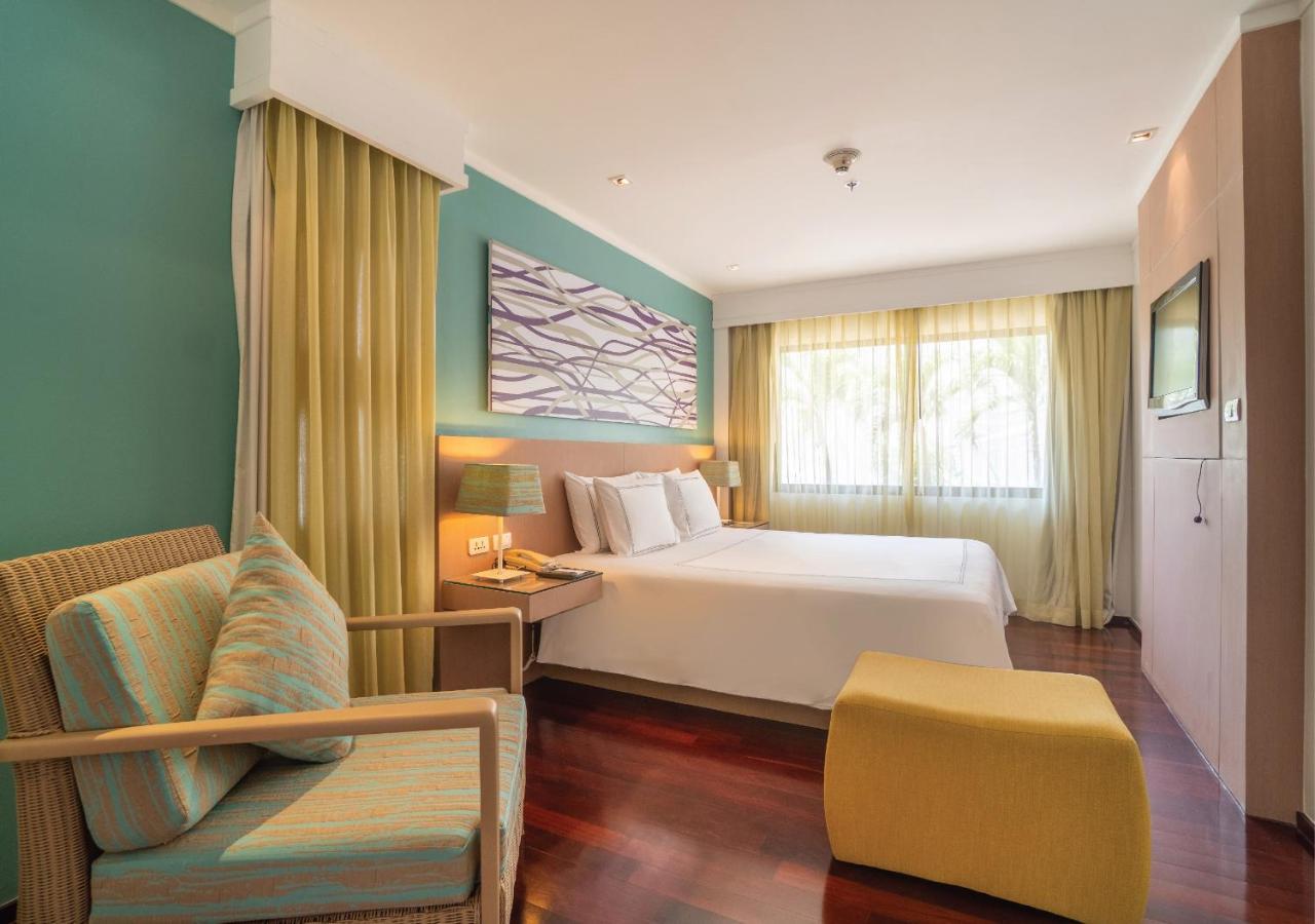 Radisson Resort And Suites Phuket Камала Бийч Екстериор снимка