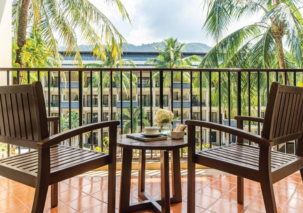 Radisson Resort And Suites Phuket Камала Бийч Екстериор снимка