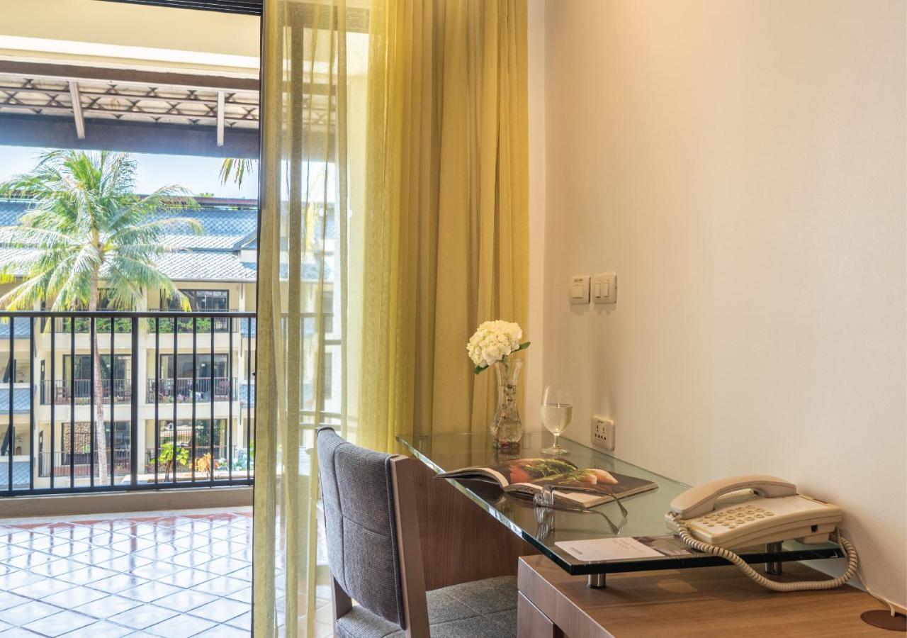 Radisson Resort And Suites Phuket Камала Бийч Екстериор снимка