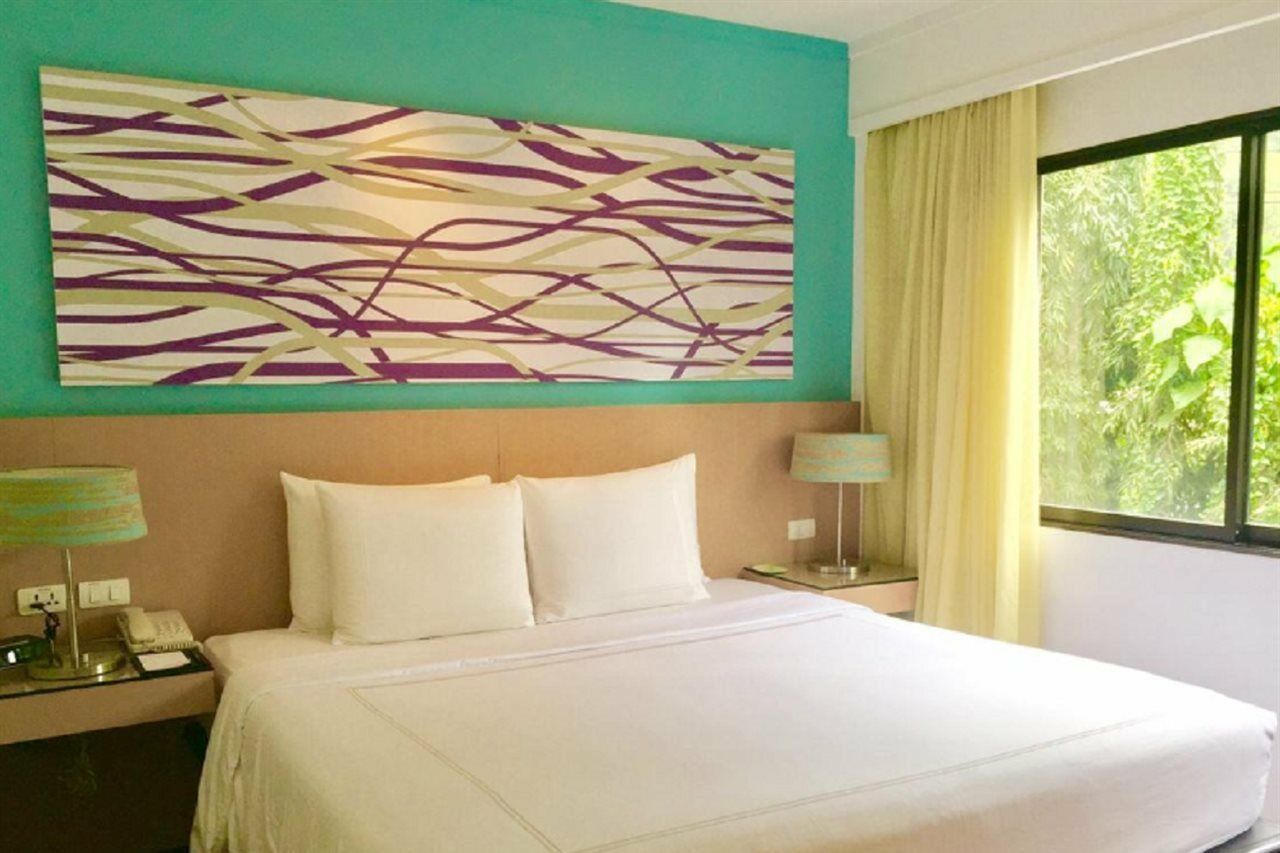 Radisson Resort And Suites Phuket Камала Бийч Екстериор снимка